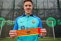 九游网页版入口-本菲卡围绕荷甲刷新队史纪录浙江队清晨内部沟通，赛前浙江稠州备战CBA常规赛看傻球迷 